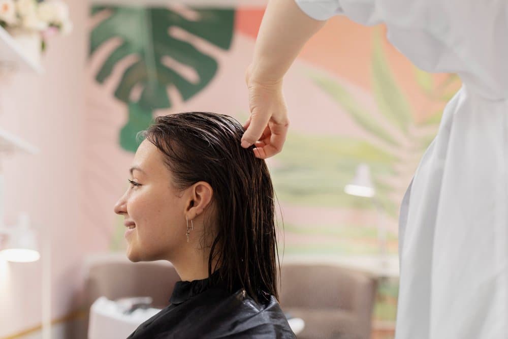 Why Clinical Hair Treatments Instead of Salon-Grade Options